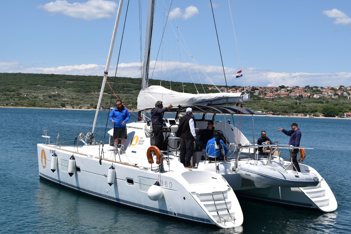 catamaran skipper course